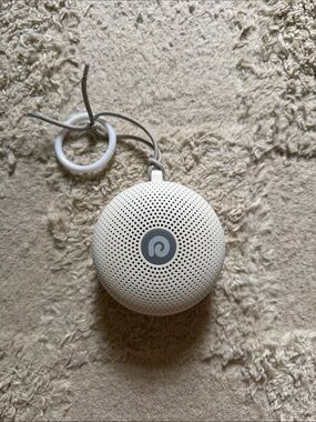 Portable Dream egg sound machine